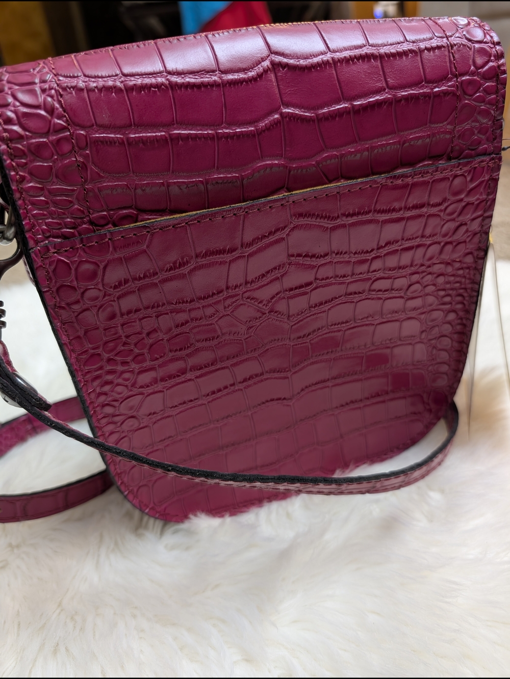 Patricia Nash Distressed Vintage Croc Collection Magenta Crossbody Bag NWT - Picture 4 of 15